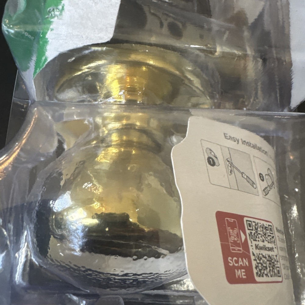 Kwikset 200 Tylo Door Knob Set Hall & Closet Polished Brass 92001-513